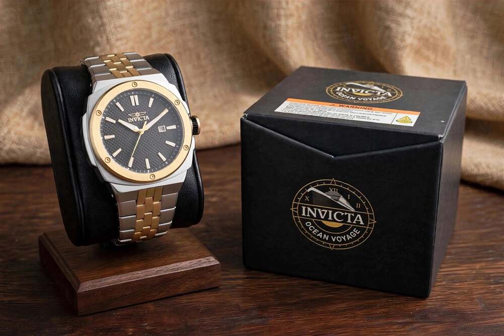 Invicta Sea Vulture Voran Men's Watch - 44mm. Gold Steel 50149 NIB